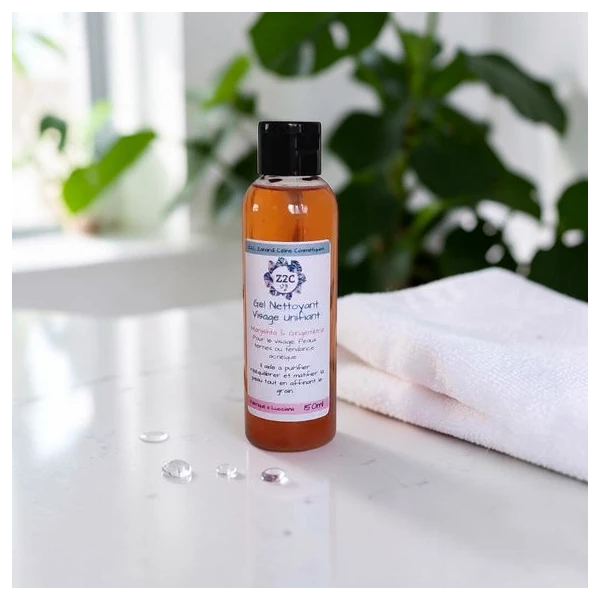 Gel Nettoyant Visage Unifiant - Manjistha & HE Géranium rosat