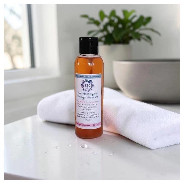 Gel Nettoyant Visage Unifiant - Manjistha & HE Géranium rosat