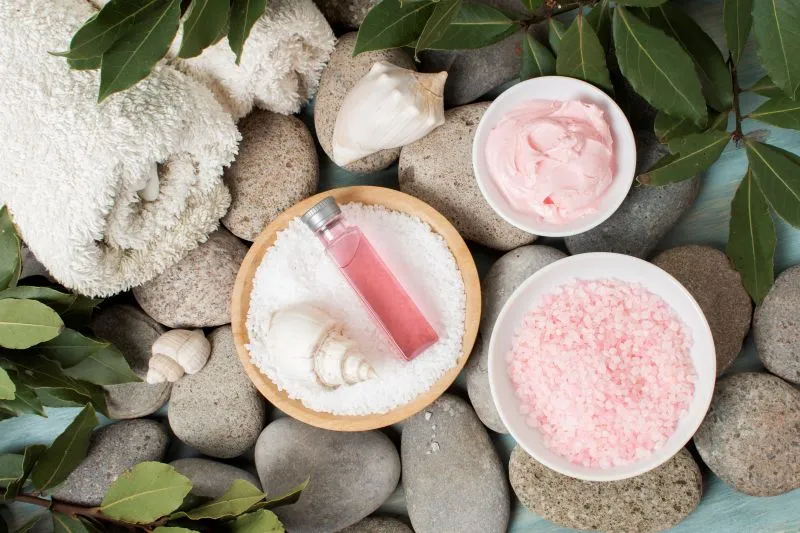 Concombre aloe vera et huiles essentielles utilisés dans les gels nettoyants visage Z2C
