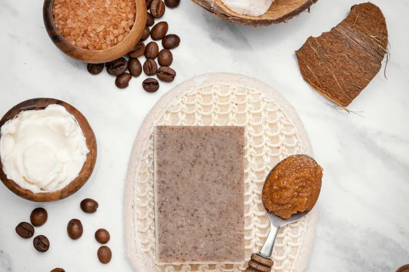 Savons exfoliants Z2C au café, à la prêle et à la luffa